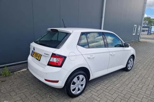 Škoda Fabia (2019) thumbnail 4