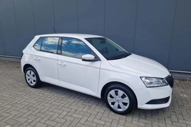 Škoda Fabia (2019) thumbnail 5