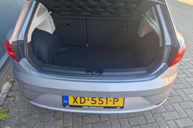 SEAT Leon (2018) thumbnail 6