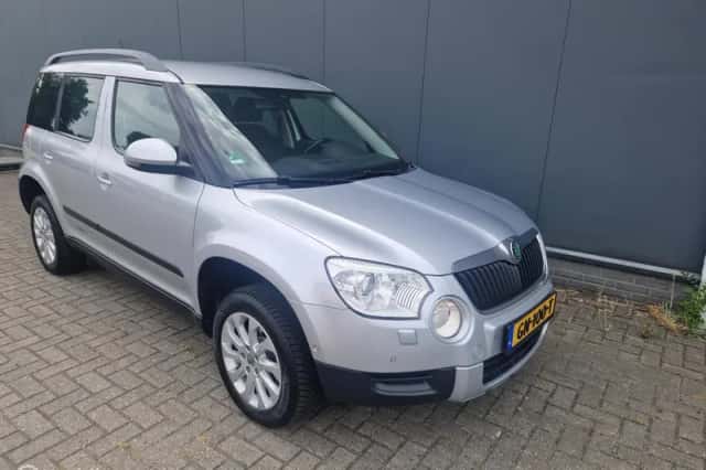 Škoda Yeti (2013) thumbnail 2