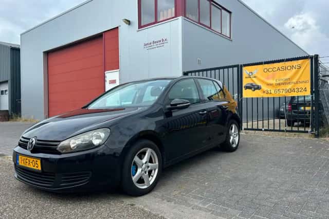 Volkswagen Golf (2009) thumbnail 1