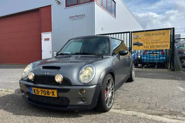 MINI Cooper S (2005) thumbnail 1
