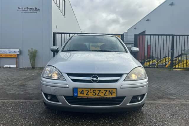 Opel Corsa (2006) thumbnail 2