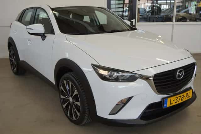 Mazda CX-3 (2016) thumbnail 3