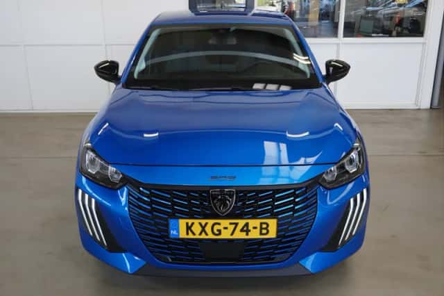Peugeot 208 (2025) thumbnail 5