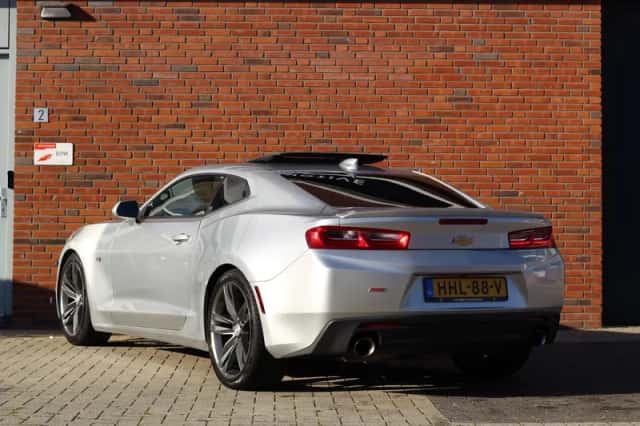 Chevrolet Camaro (2018) thumbnail 6
