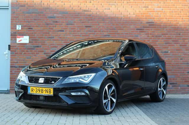 SEAT Leon (2018) thumbnail 1