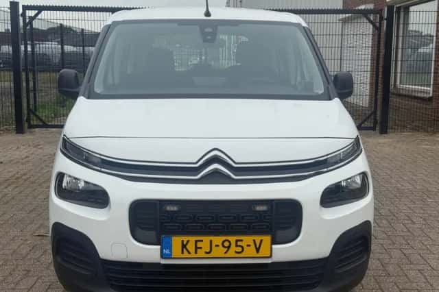 Citroën Berlingo XL (2020) thumbnail 2
