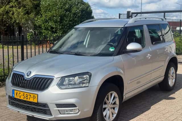 Škoda Yeti (2016) thumbnail 1
