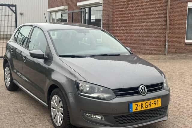 Volkswagen Polo (2013) thumbnail 3