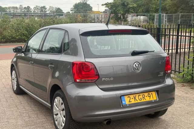 Volkswagen Polo (2013) thumbnail 4