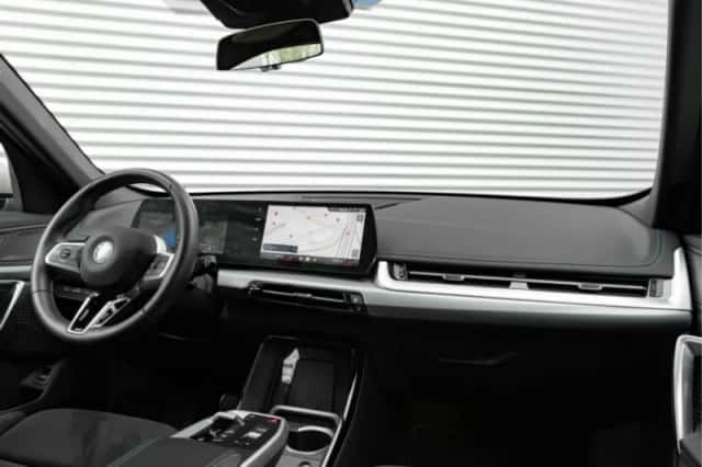 BMW X1 (2025) thumbnail 4