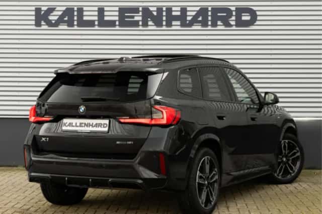 BMW X1 (2025) thumbnail 2