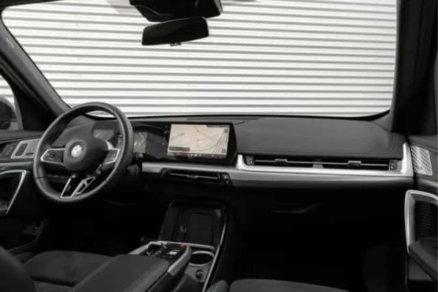 BMW X1 (2025) thumbnail 4