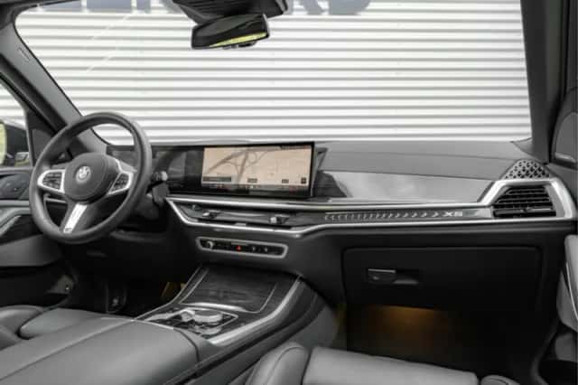 BMW X5 (2026) thumbnail 5