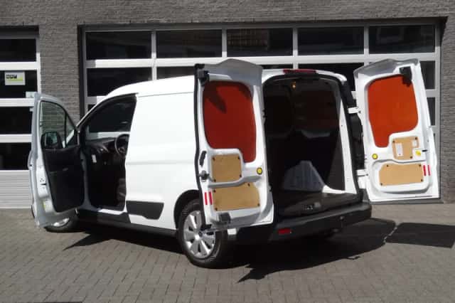 Ford Transit Connect (2016) thumbnail 6