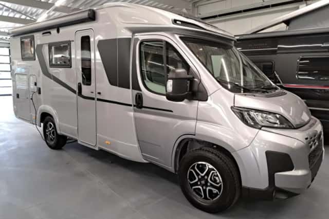 Adria Compact (2027) thumbnail 1