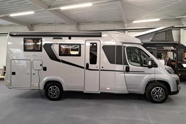 Adria Compact (2027) thumbnail 3