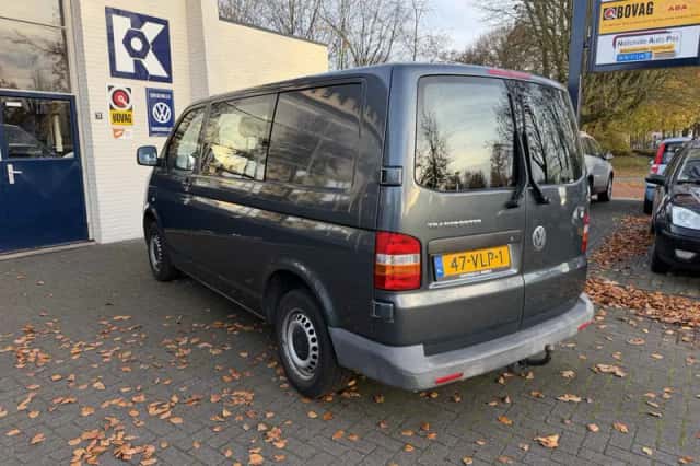 Volkswagen Transporter (2008) thumbnail 6