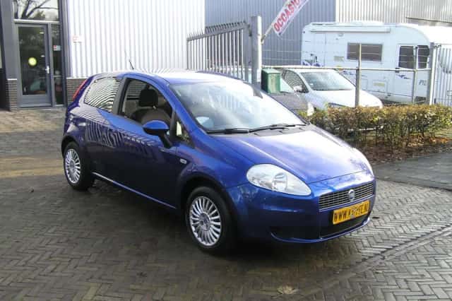 Fiat Grande Punto (2006) thumbnail 3