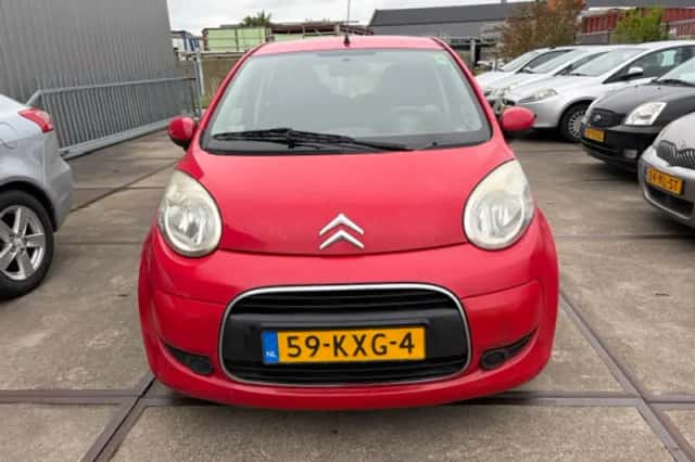 Citroën C1 (2010) thumbnail 2
