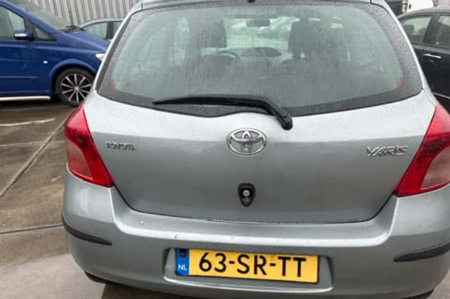 Toyota Yaris (2006) thumbnail 5