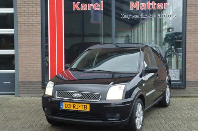 Ford Fusion (2005) thumbnail 1