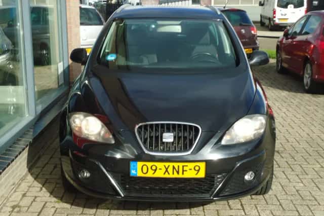 SEAT Altea XL (2012) thumbnail 3