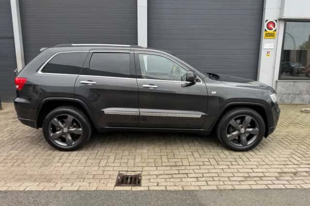 Jeep Grand Cherokee (2011) thumbnail 5