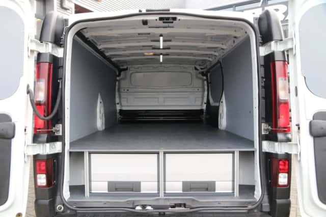 Renault Trafic (2023) thumbnail 4
