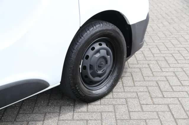 Renault Trafic (2023) thumbnail 6