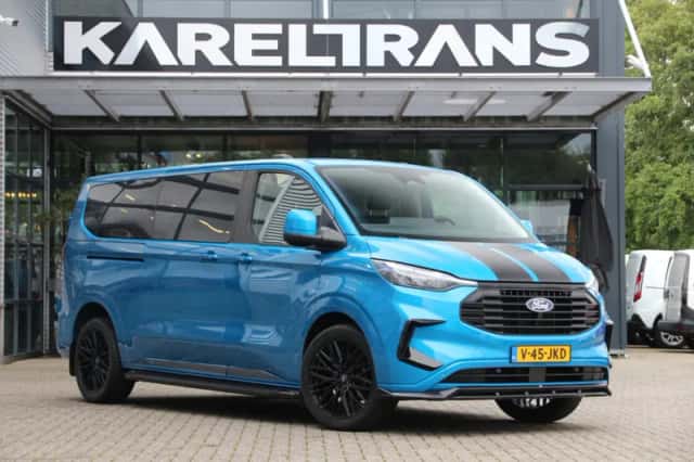 Ford Transit Custom (2024) thumbnail 1