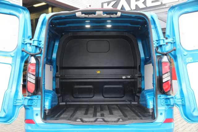 Ford Transit Custom (2024) thumbnail 4