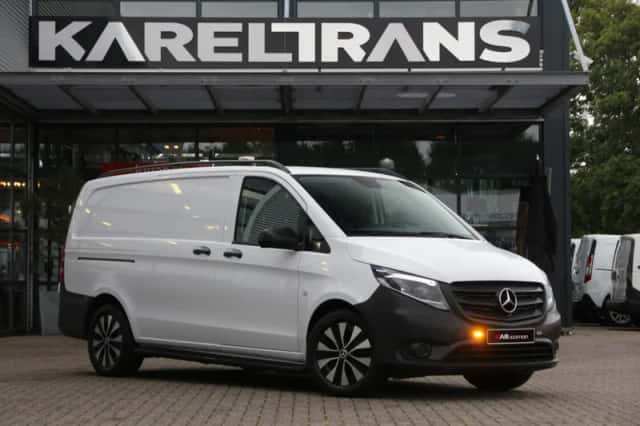 Mercedes-Benz Vito (2020) thumbnail 1