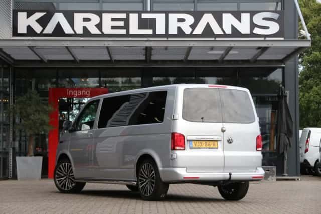 Volkswagen Transporter (2021) thumbnail 2