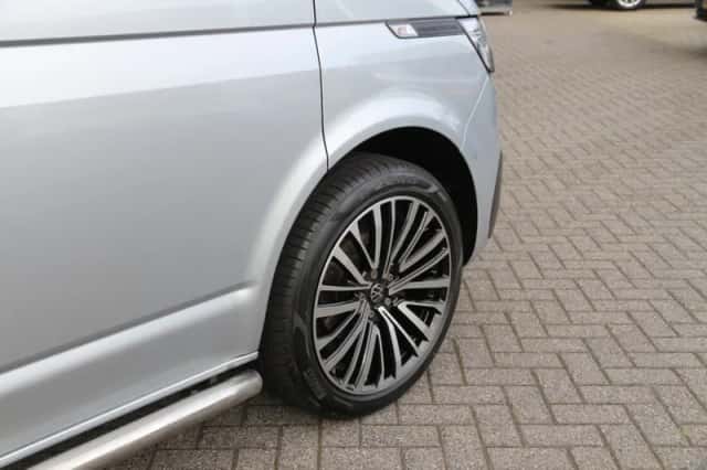 Volkswagen Transporter (2021) thumbnail 6