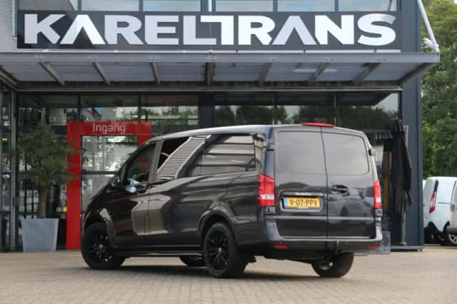 Mercedes-Benz Vito (2020) thumbnail 2