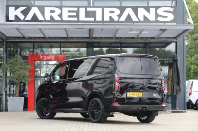 Ford Transit Custom (2024) thumbnail 2