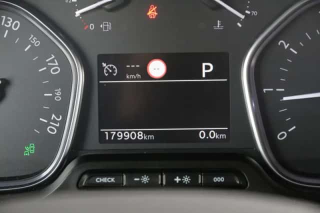 Opel Vivaro (2020) thumbnail 6