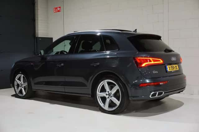 Audi Q5 (2020) thumbnail 4