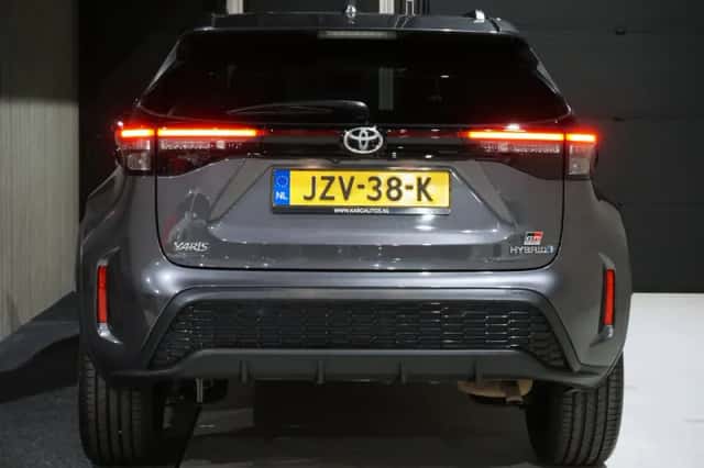 Toyota Yaris Cross (2023) thumbnail 5