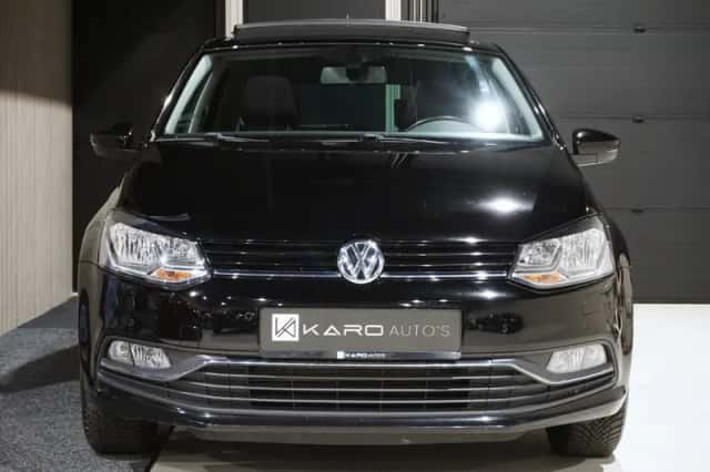 Volkswagen Polo (2016) thumbnail 2