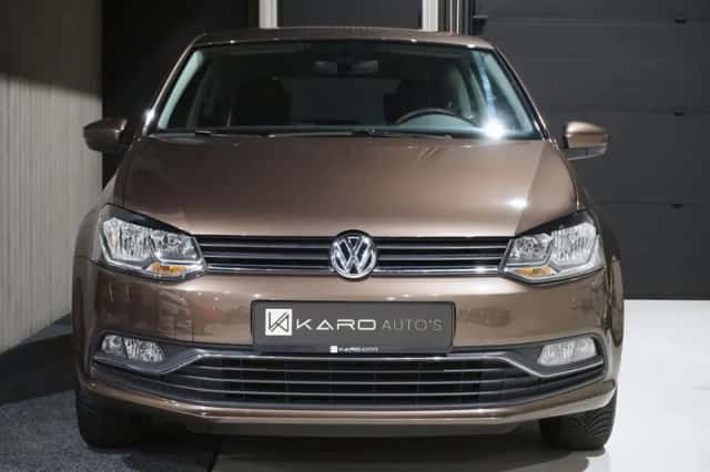 Volkswagen Polo (2014) thumbnail 2