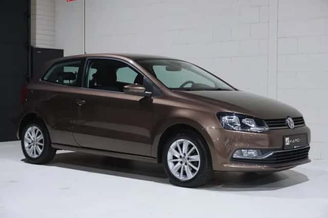 Volkswagen Polo (2014) thumbnail 3