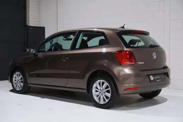 Volkswagen Polo (2014) thumbnail 4