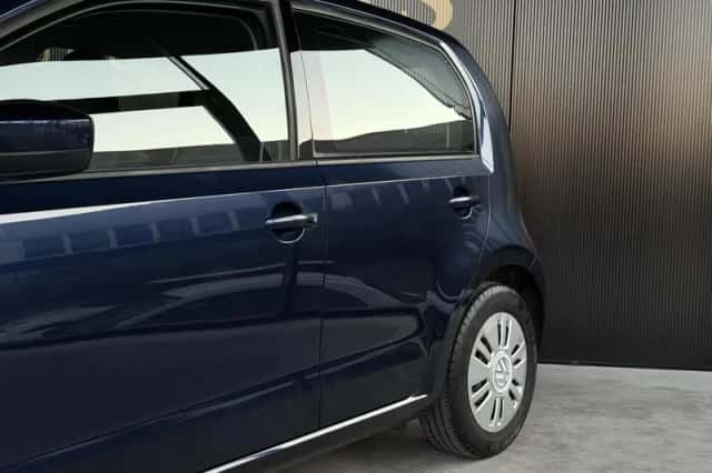 Volkswagen Up! (2014) thumbnail 4