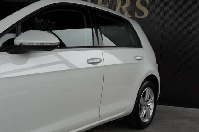 Volkswagen Golf (2013) thumbnail 4