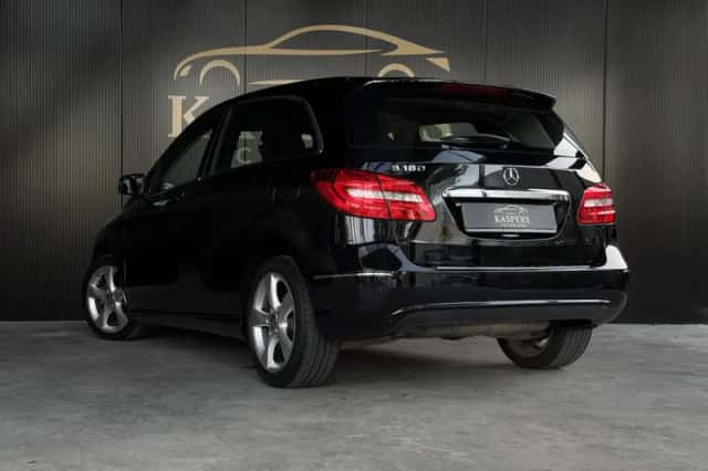 Mercedes-Benz B-Klasse (2013) thumbnail 6