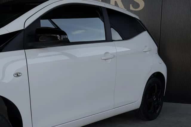 Toyota Aygo (2016) thumbnail 4