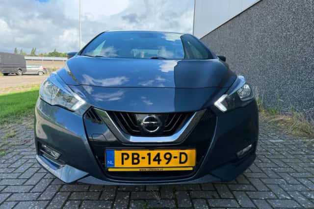Nissan Micra (2017) thumbnail 3